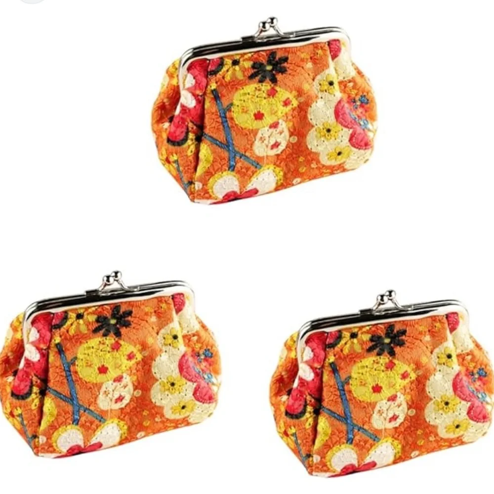 NEW| Women’s Vintage Print Floral Clasp Small Coin Wallet - Picture 2 of 6